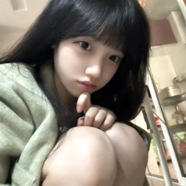 热门明星汤唯